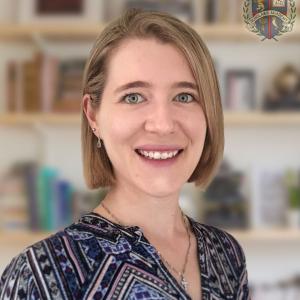 Faculty Holly Scott Riddell
