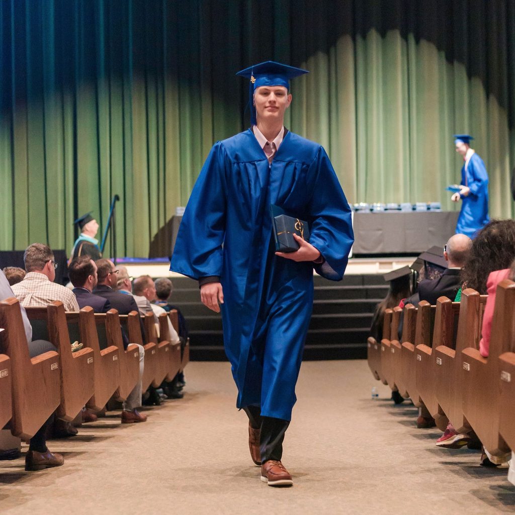 Diploma Program vsa graduate walking
